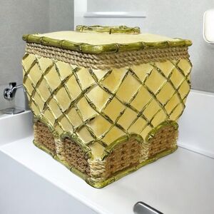 Waverly Tahiti Tissue Cover Heavy Ceramic Bamboo Tropical Tiki 6” Tall x 6” Wide